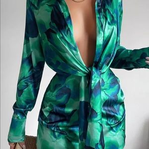 Long sleeve mini dress